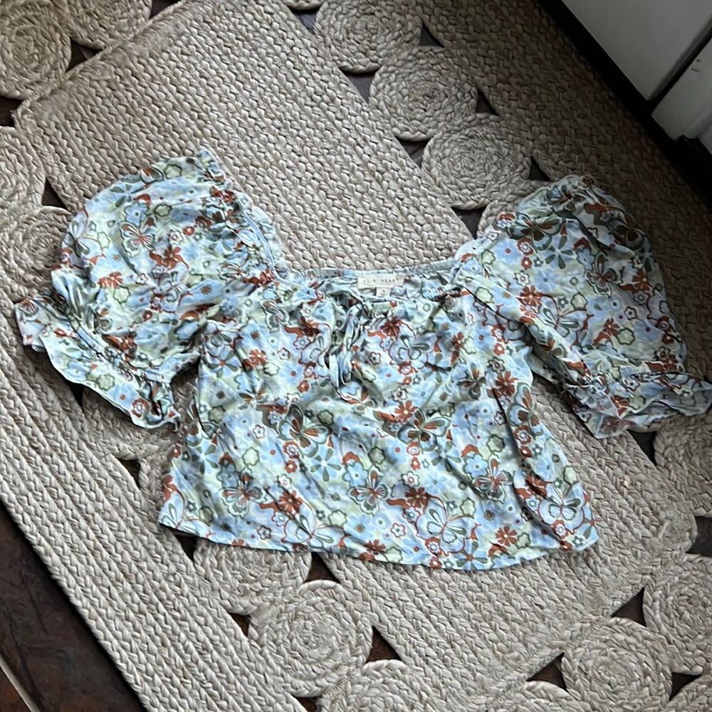 pacsun women small off the shoulder shirt